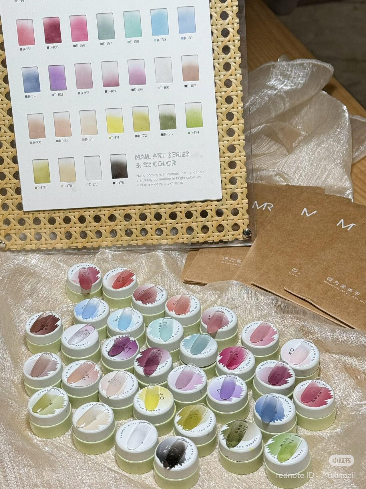 MR NAILS PAINT STAMP SET - 32 COLOR