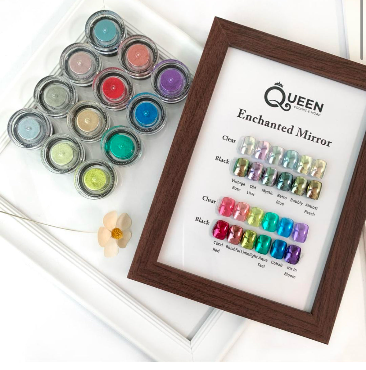 QUEEN ENCHANTED MIRROR