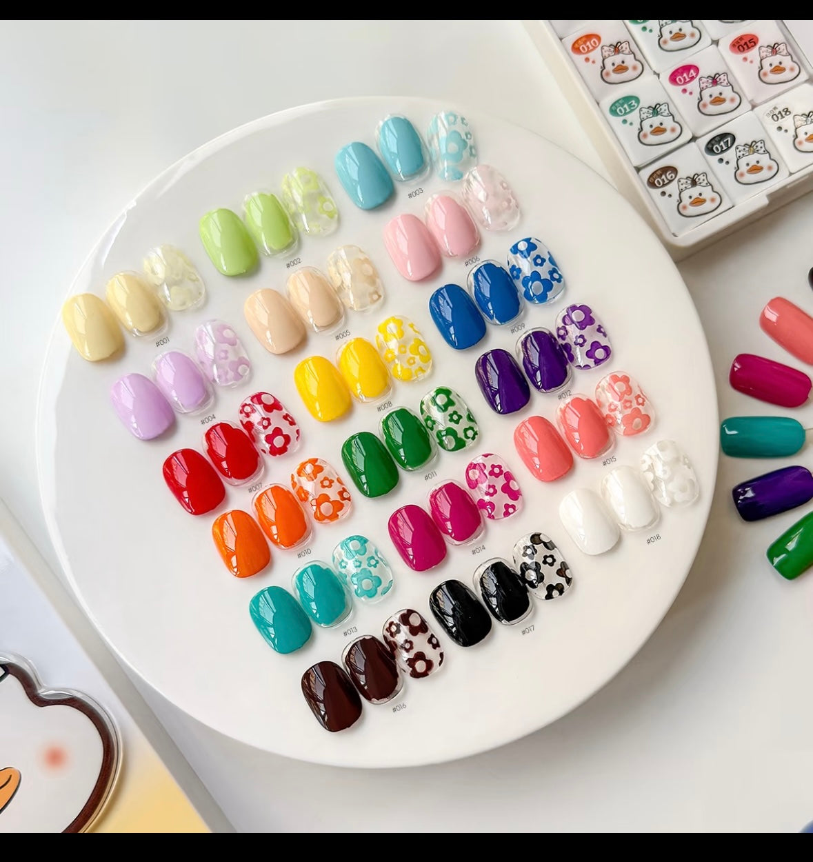NAIL & YOLLY DUCK PALETTE ART GEL ( 18 COLOR ) - PRE ORDER SHIP OUT MAY 29