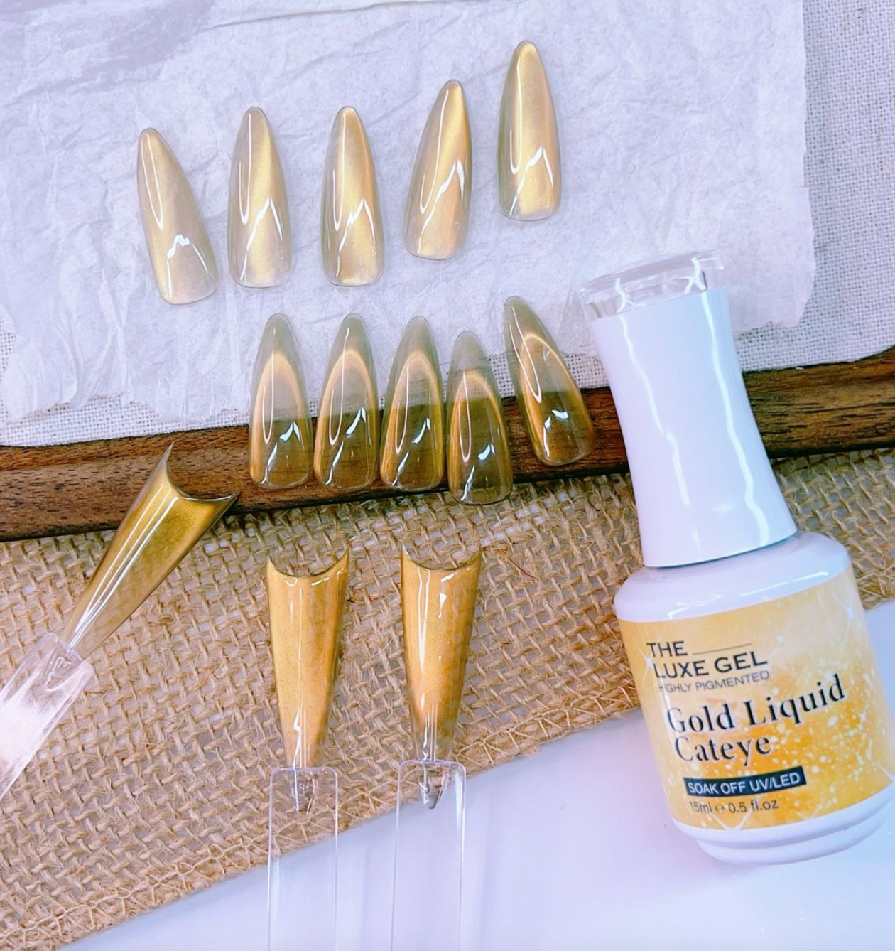 GOLD & WHITE CATEYE 2026