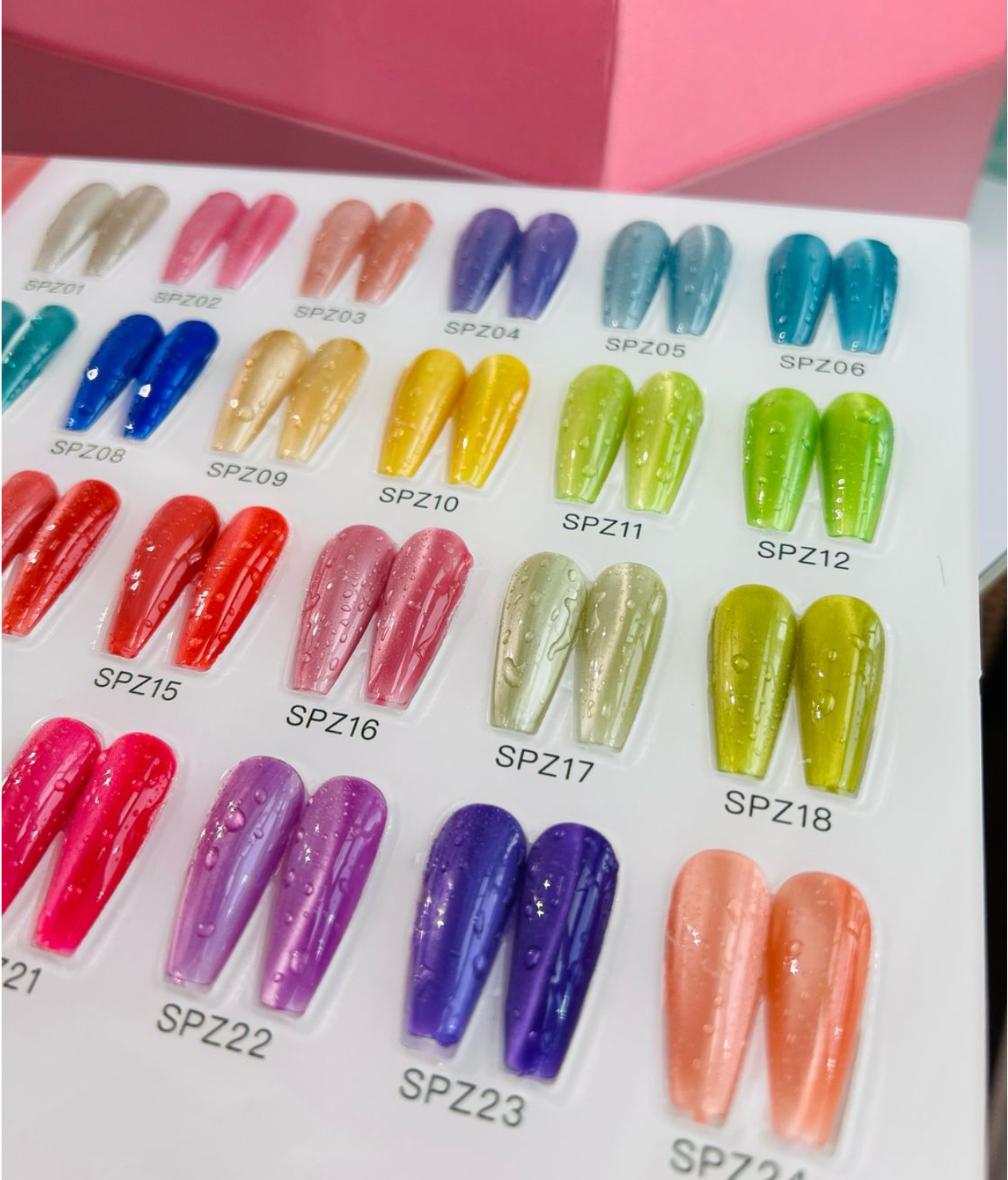 LUXEGEL SPRITZ CATEYE 24 COLOR